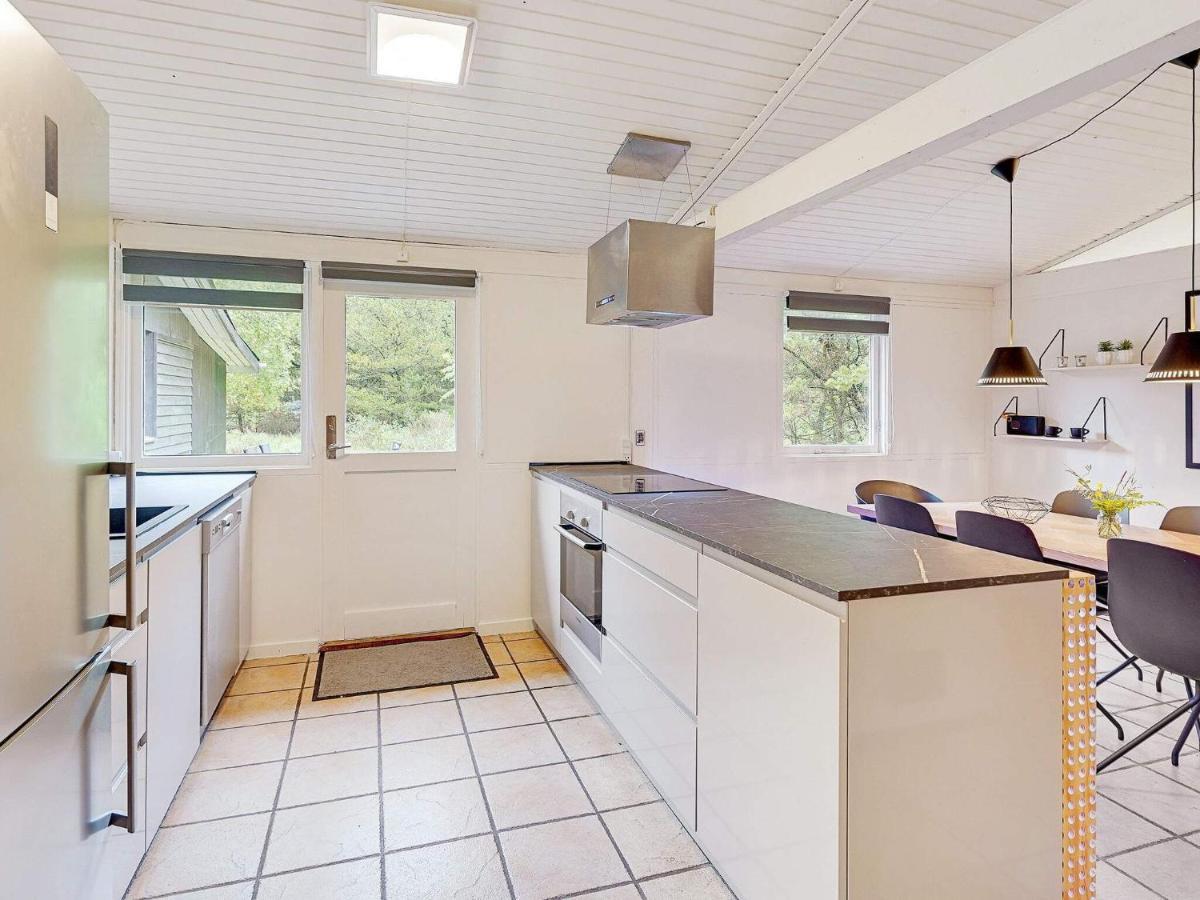 8 Person Holiday Home In R M Kongsmark Exteriör bild